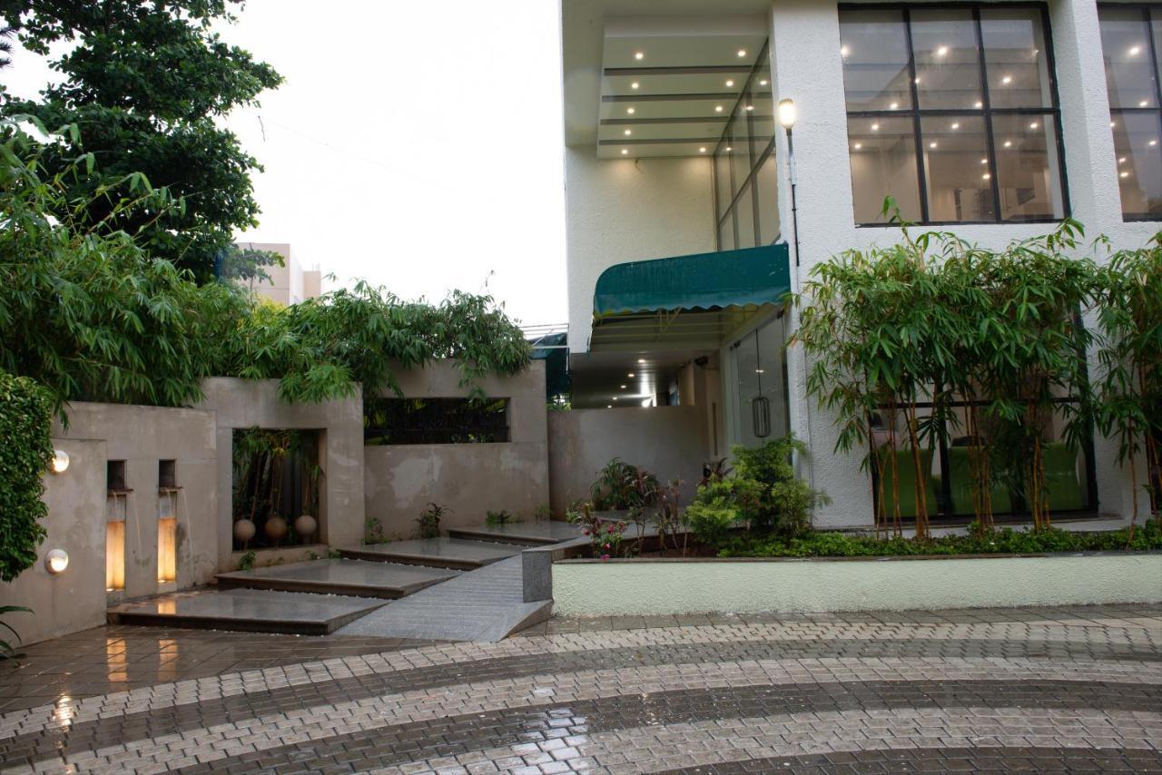 蒙特维君主酒店 浦那 外观 照片